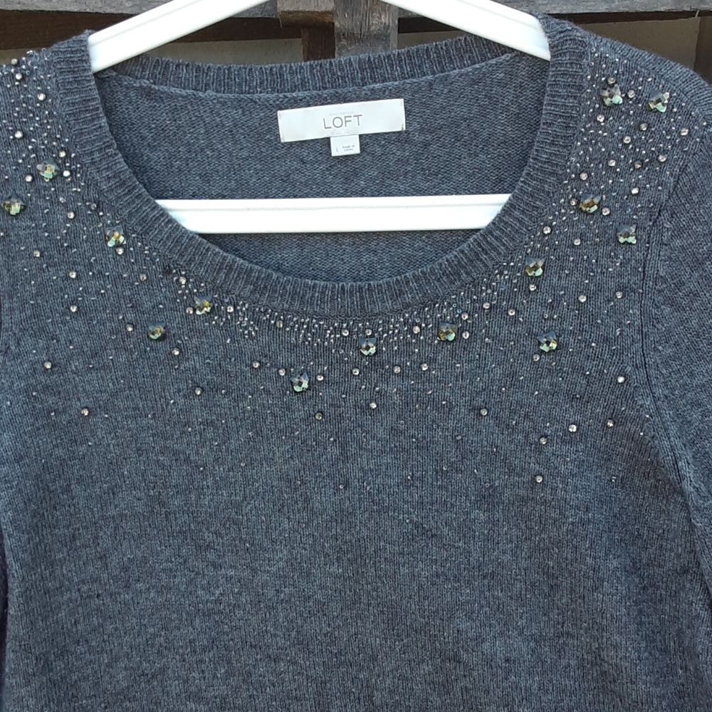 Sweater - Picture 3 of 4